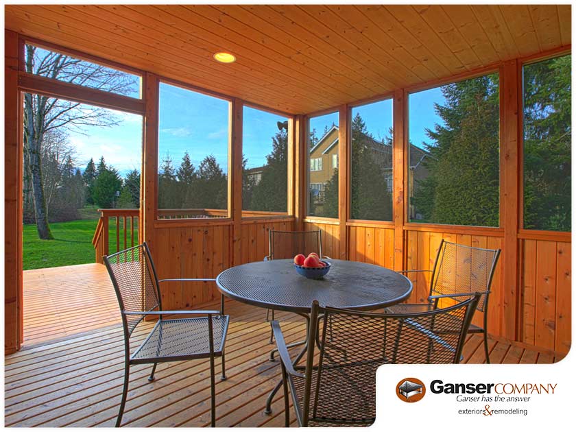 3 Excellent Reasons to Have a Screened-In Porch Built